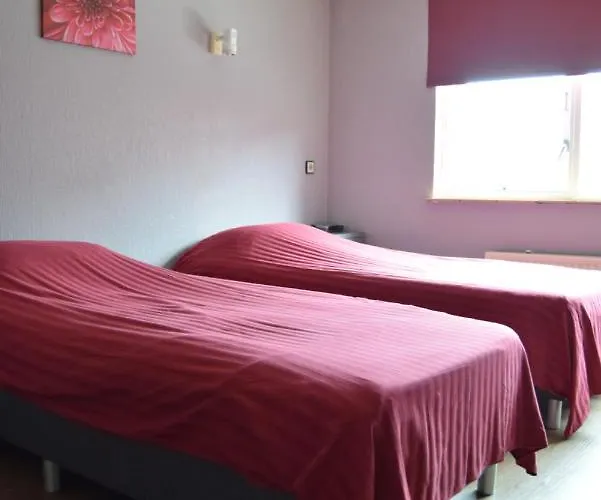 Cafe 't Zonneke Hotel *